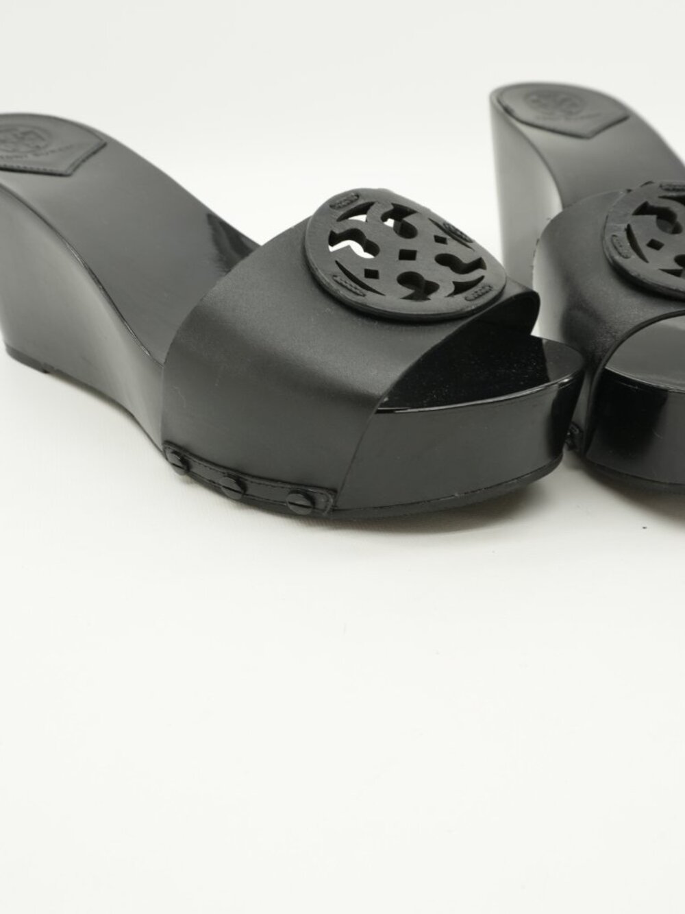 TORY BURCH Leather Wedges Black Patty Slides Clogs Size 7.5 - Picture 15 of 15